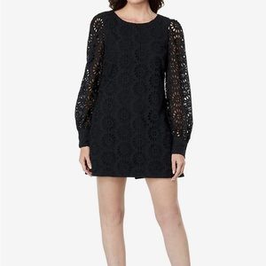 Aisha Eyelet Romper 🖤